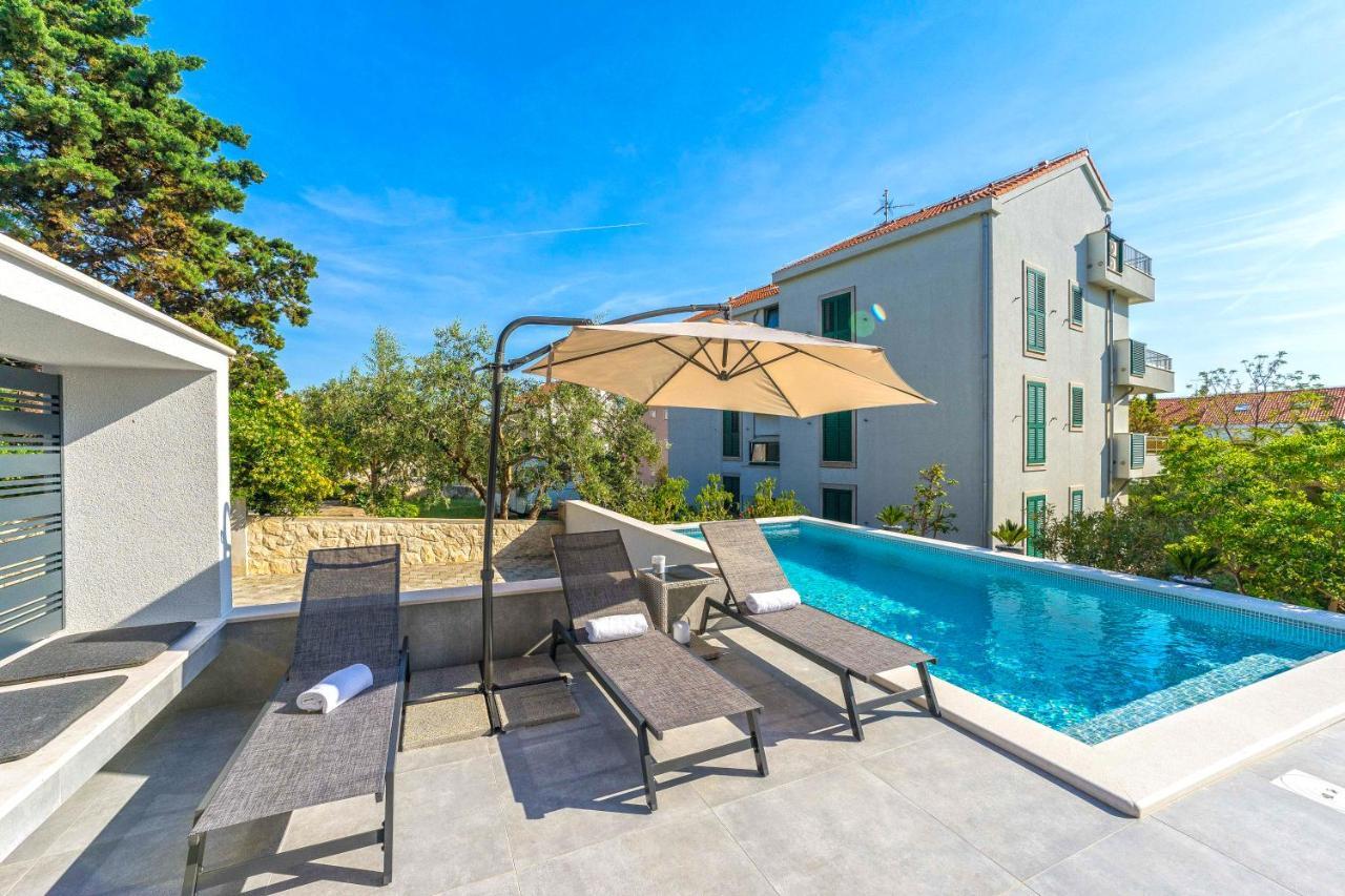 Summer Breeze Pool Apartments Novalja Eksteriør billede